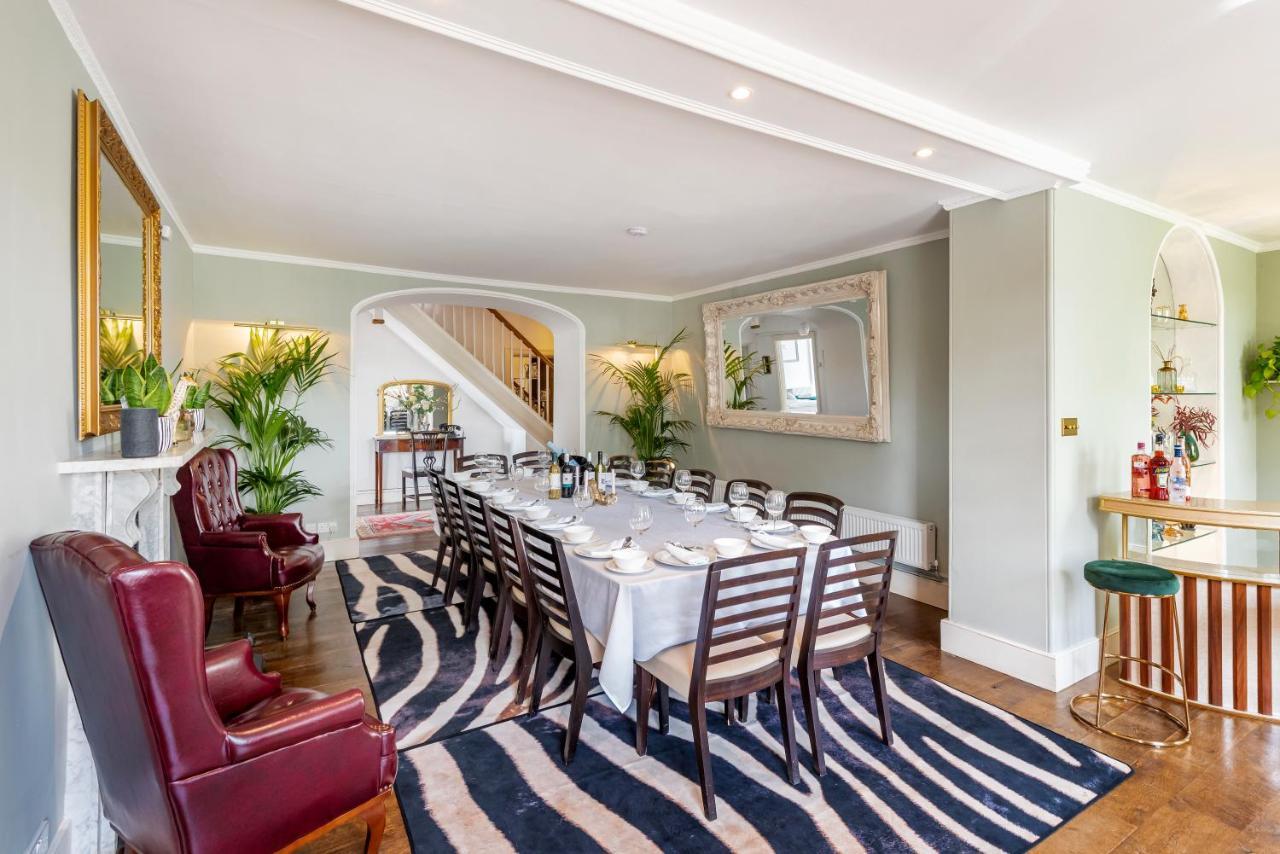 Cotswold Manor House - Country House Retreat With Hot Tub, Ideal For Large Groups Petty France Екстер'єр фото