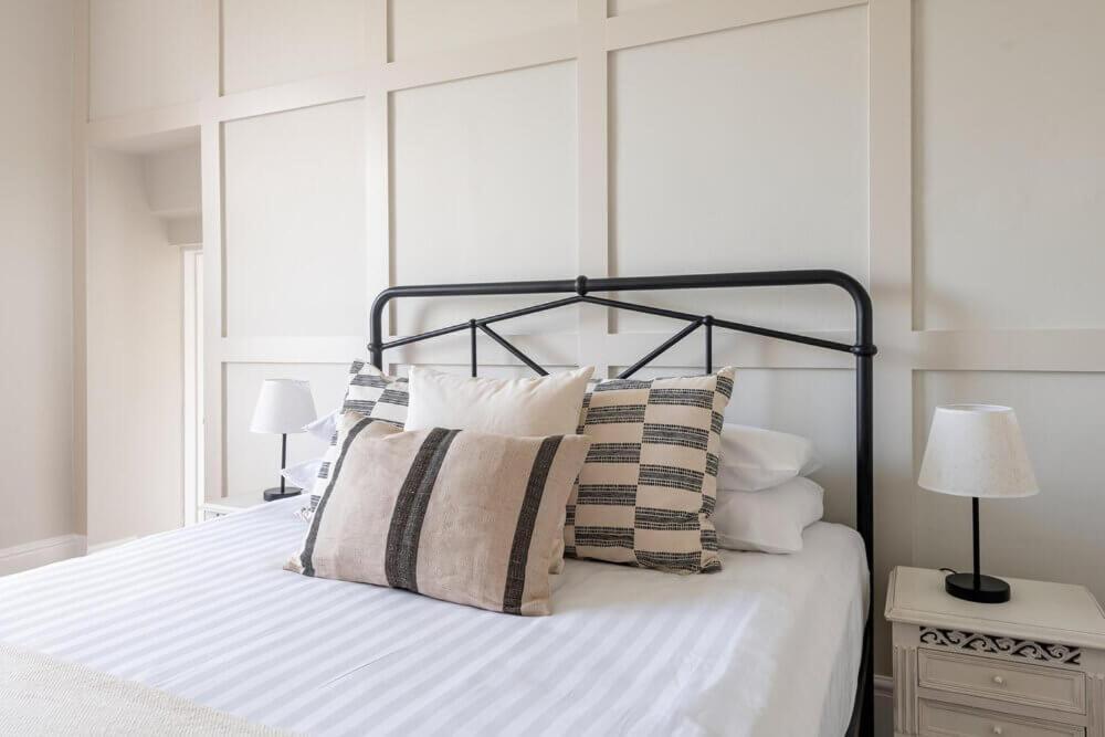Cotswold Manor House - Country House Retreat With Hot Tub, Ideal For Large Groups Petty France Екстер'єр фото