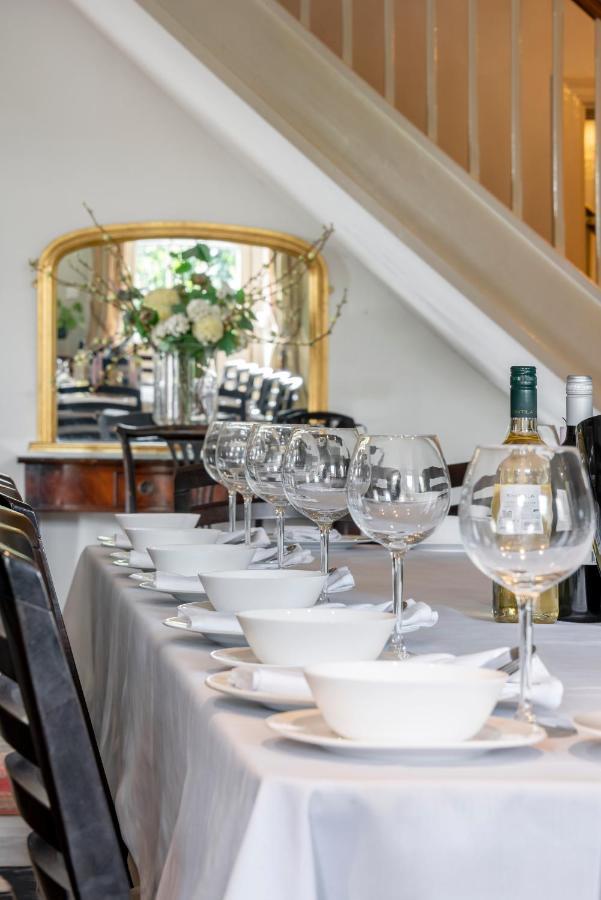 Cotswold Manor House - Country House Retreat With Hot Tub, Ideal For Large Groups Petty France Екстер'єр фото